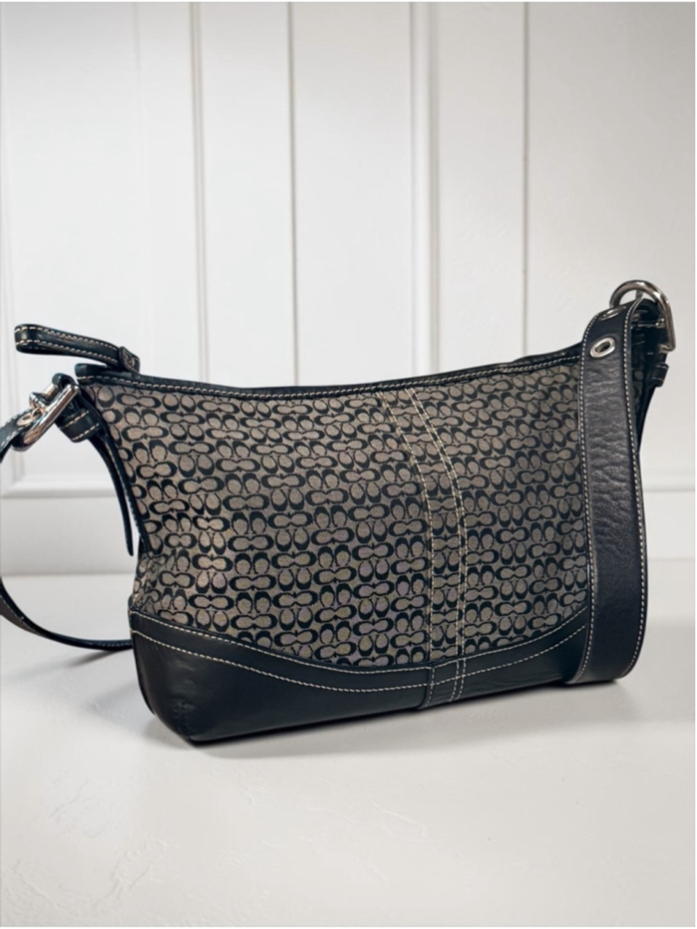 Y2K Coach Black Gray Signature C Jacquard Soho Hobo Shoulder Bag F10945 - Picture 3 of 16